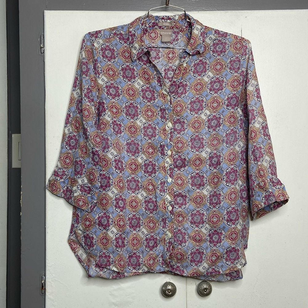 Chico's Women's 3/4 Sleeve button up Shirt Blouse Size 2 Colorful 100% Linen